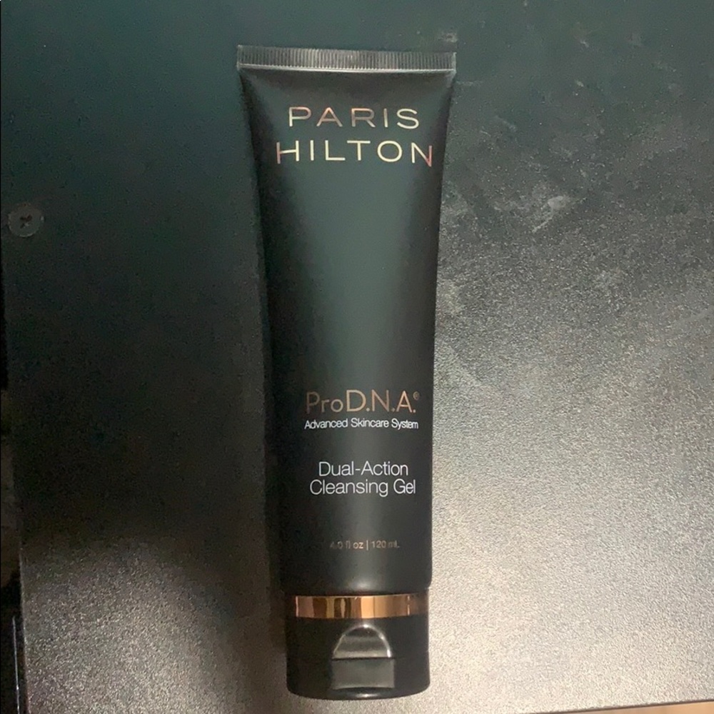 Face cleanser